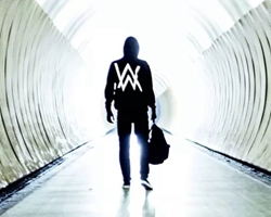 Faded钢琴谱 Alan Walker 我们都是理想道路上的苦行者