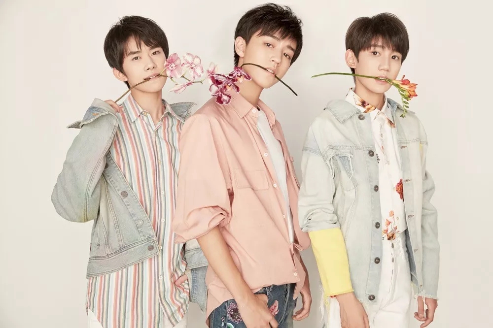 青春修炼手册吉他谱 TFBOYS-跟着我左手右手  一个慢动作4